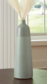 Diamond Furniture - Ashley Furniture - Peerland Vase - Vase - A2000655